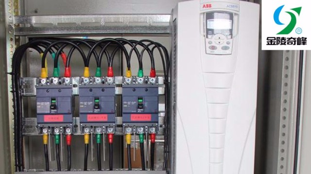 金陵奇峰分享ABB水泵变频控制柜的功能特点